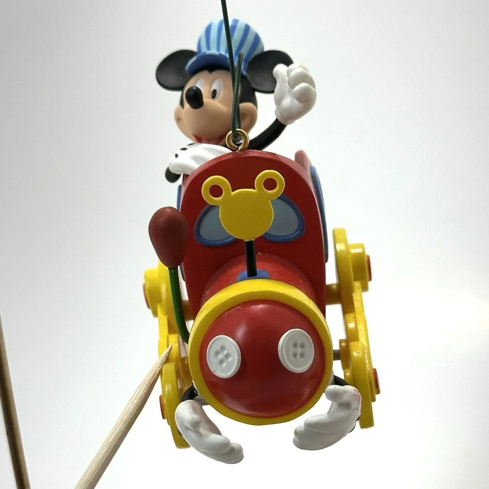 Hallmark Ornament:‎ 2010 Mickey Mouse Clubhouse Clickety Mickey Train